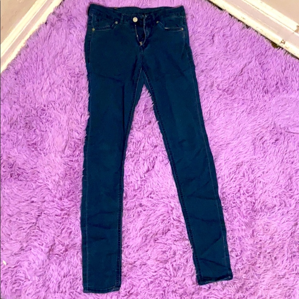 Skinny jeans
